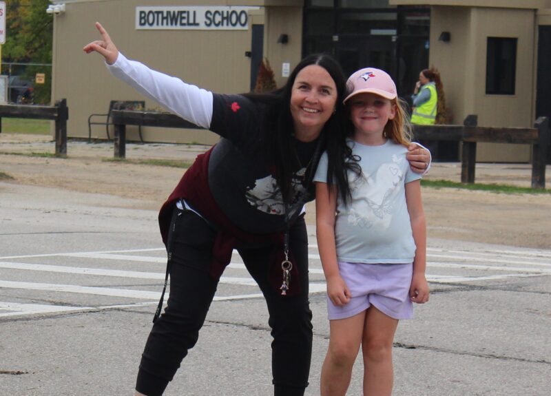 pictures of students running